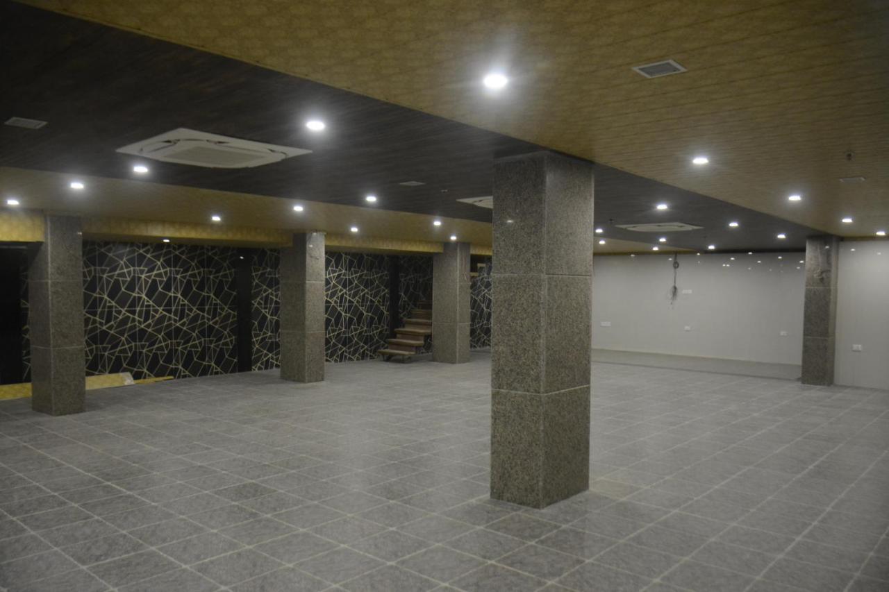 Clover Inn Udajpur Zewnętrze zdjęcie