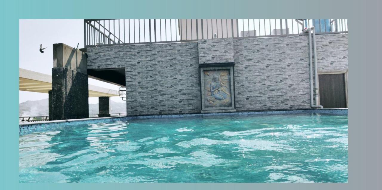 Clover Inn Udajpur Zewnętrze zdjęcie