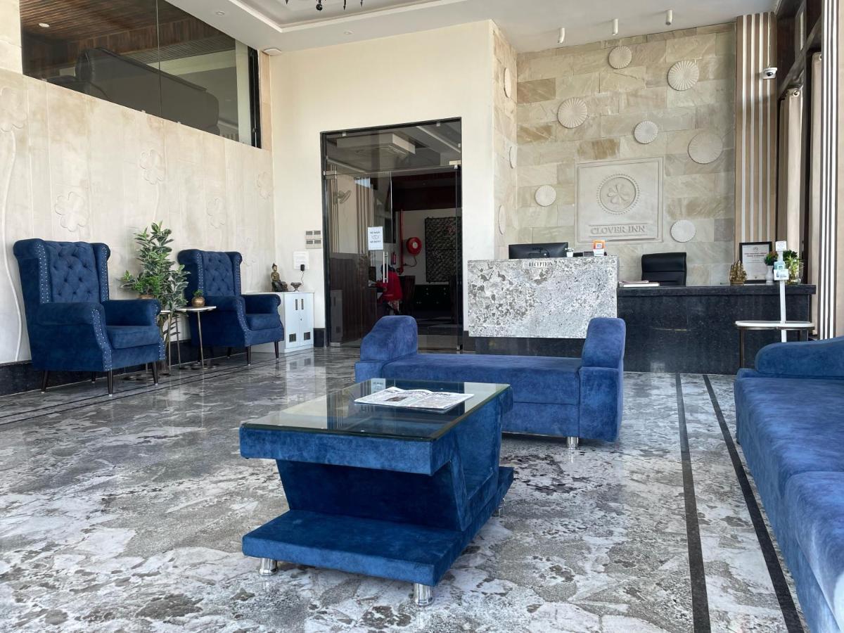 Clover Inn Udajpur Zewnętrze zdjęcie