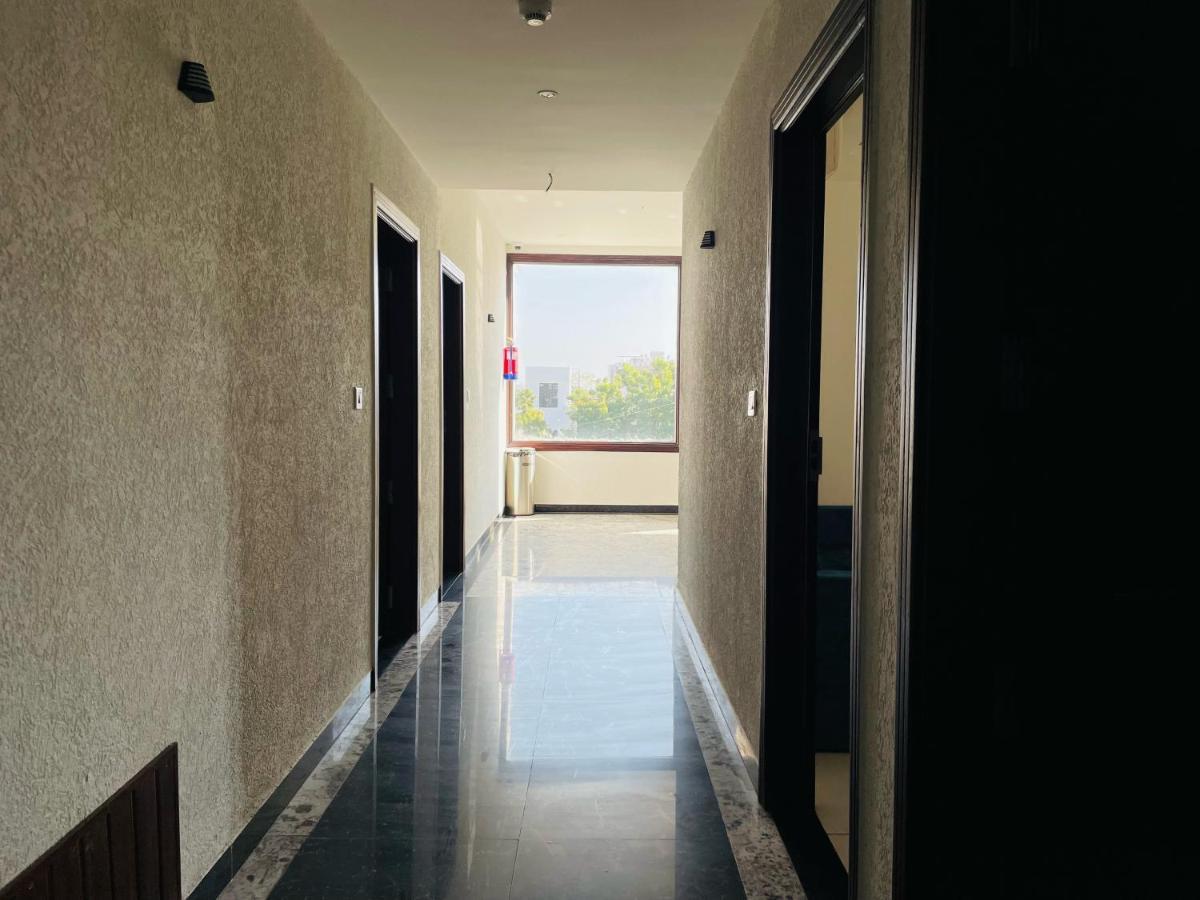 Clover Inn Udajpur Zewnętrze zdjęcie